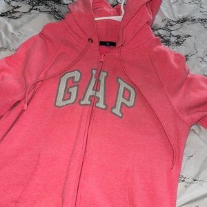 GAP sweatshirt